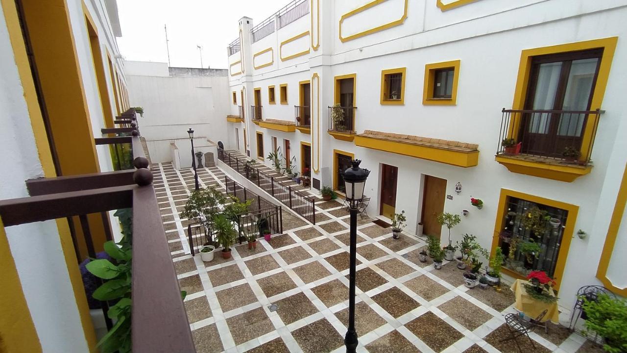 Sherryflat Neira - Parking เฮเรซ เด ลาฟรอนเตรา ภายนอก รูปภาพ